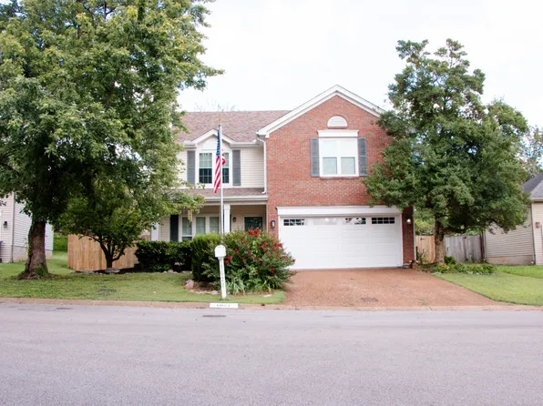 1021 Tonyawood Dr, Old Hickory, TN 37138