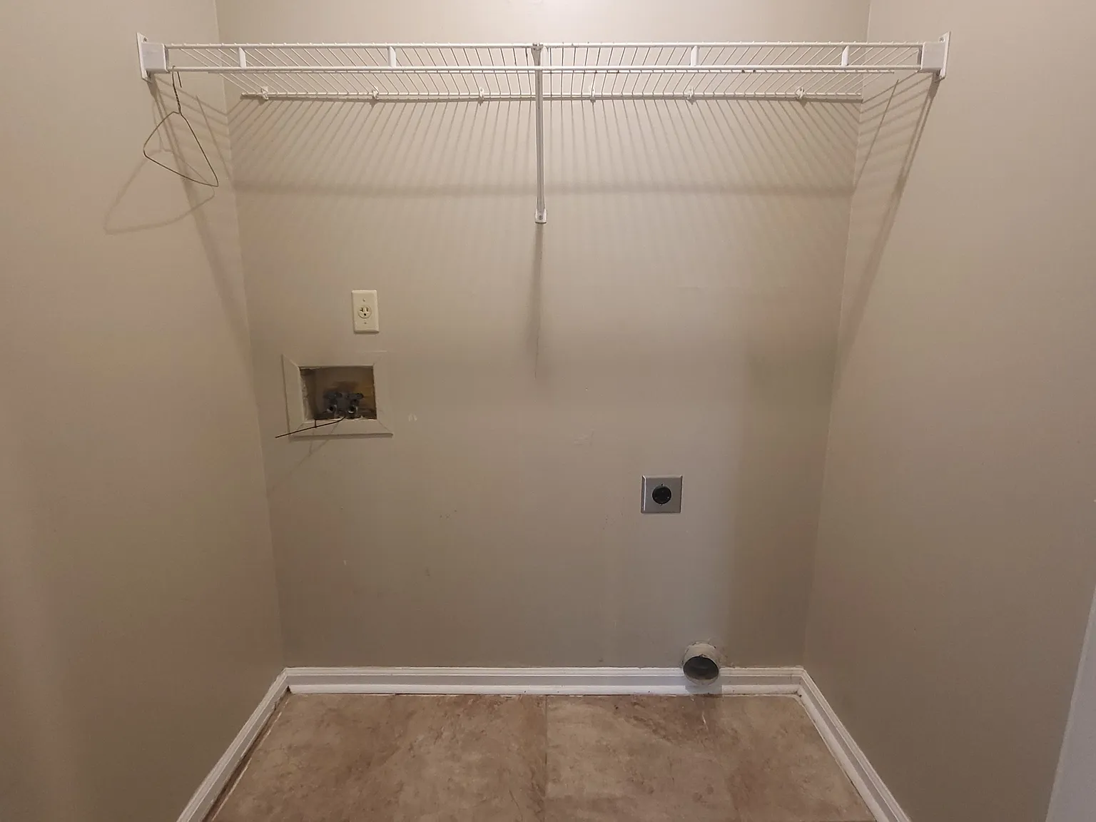 9246 Chalkwell Avenue 1 - 1 — Photo 3