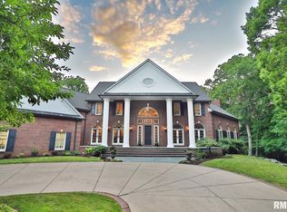 1124 W Cedar Hills Dr, Dunlap, IL 61525