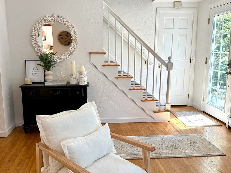 21 Nehoiden Rd — Photo 7