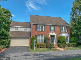 6366 Alderman Dr, Alexandria, VA 22315