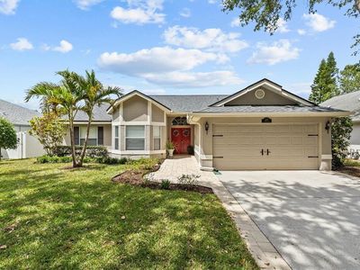 1077 Captains Way, Tarpon Springs, FL, 34689