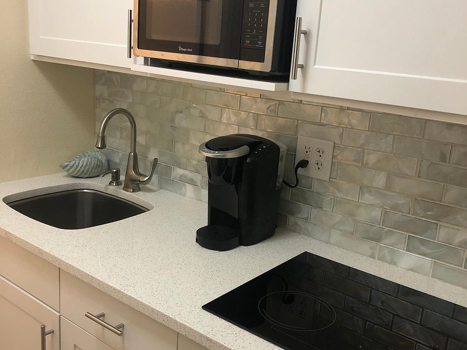 1st image of 611 Destiny Dr #305