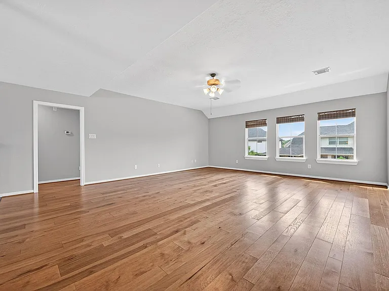 2315 Vinemead Ct — Photo 27