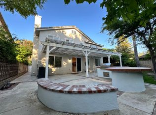 28351 Calex Dr, Santa Clarita, CA 91354