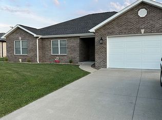 101 E Northview Dr, Huntingburg, IN 47542