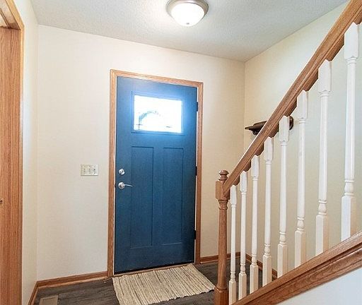 2nd image of 4462 Lockmoor Ln