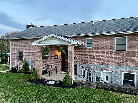 2nd image of 138 Cara Marita Dr