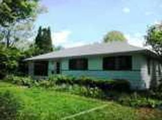 1709 E Circle Dr, Bloomington, IN
