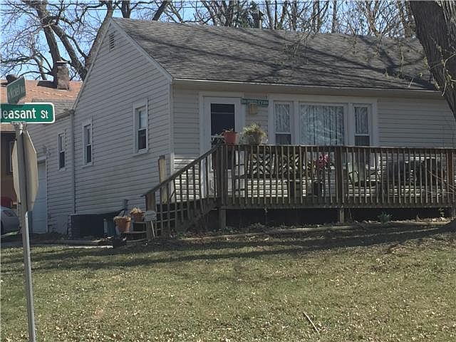2nd image of 1229 N Pleasant St