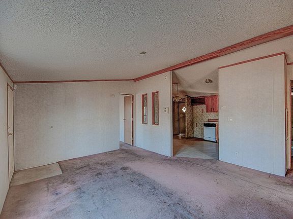 4th image of 7550 E Juanita Ave