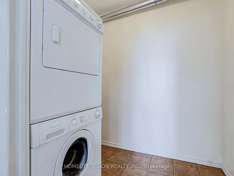 1360 York Mills Rd #905 — Photo 25
