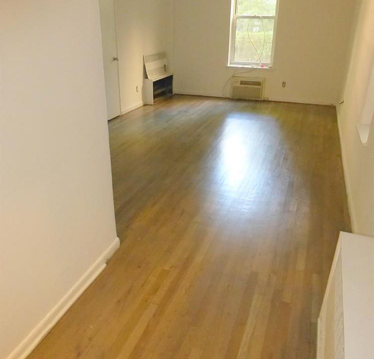 1st image of 343 W 21st St APT 2B