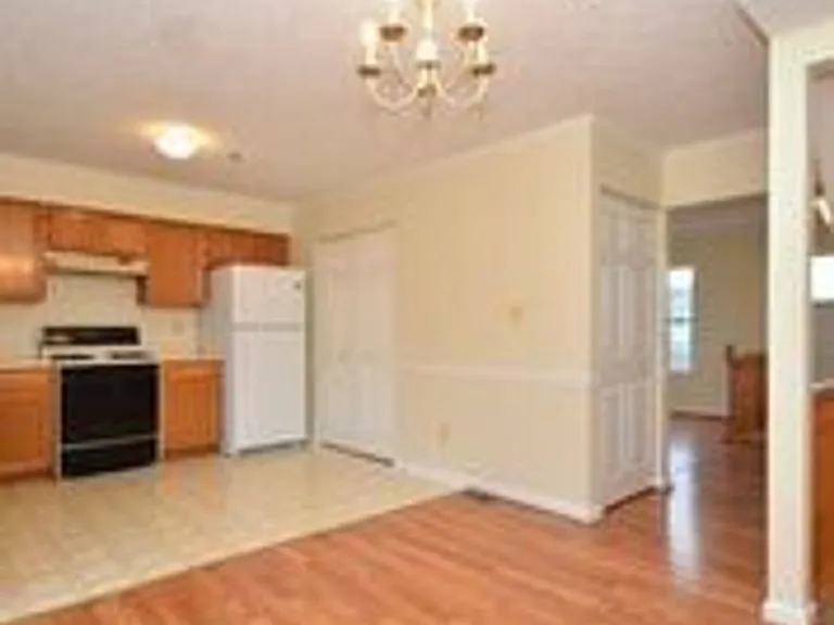 123 Hunter Ct — Photo 5