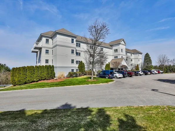 16 Mountain Laurels Drive #402, Nashua, NH 03062