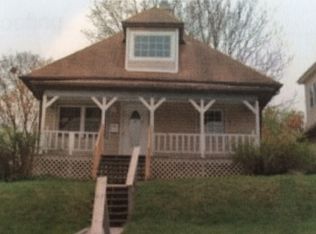 3406 Lafayette St, Saint Joseph, MO 64507