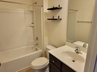 2035 Chipmunk Ln, West Columbia, SC 29169