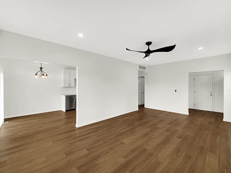 2325 Summerlin Dr — Photo 9