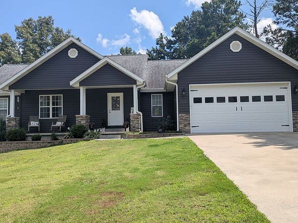 362 Christina Ln