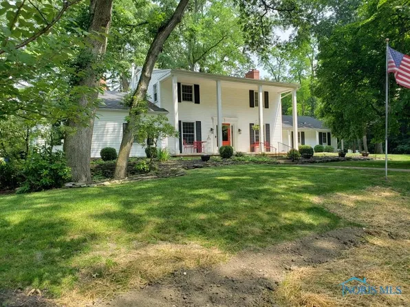 625 Hillcrest Dr, Bowling Green, OH 43402