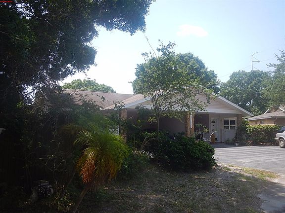 2nd image of 2760 63rd Ter N APT A