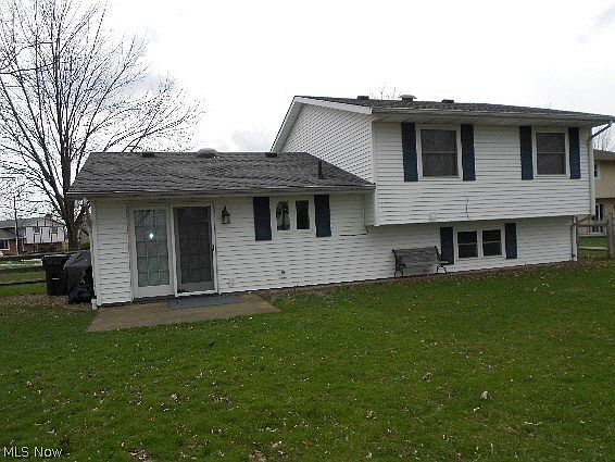 3rd image of 240 Idaho Ave
