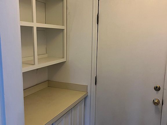 4th image of 1308 W Orlando Pl