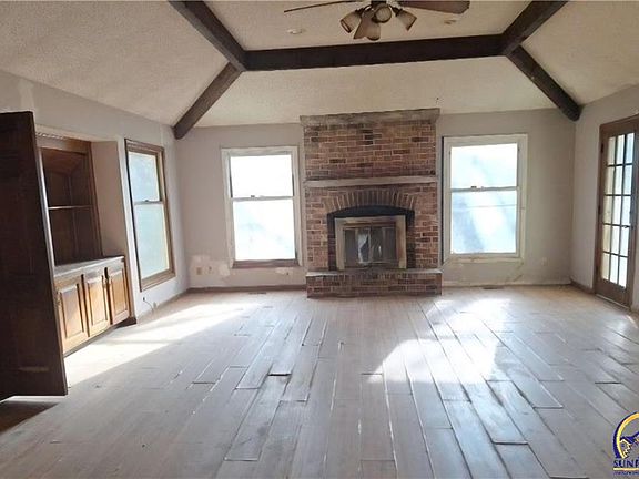 2nd image of 3820 SW Gamwell Rd