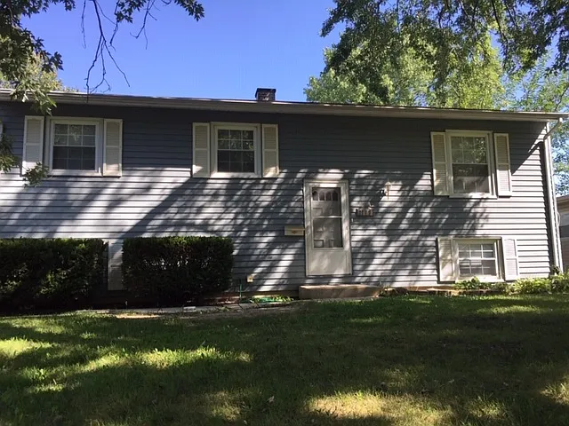 2109 Belmont Ave photo 1