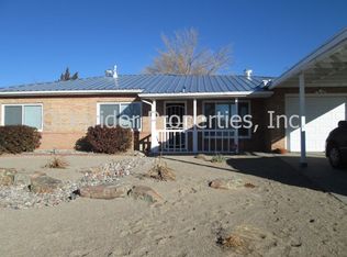 9035 Los Arboles Ave NE, Albuquerque, NM 87112
