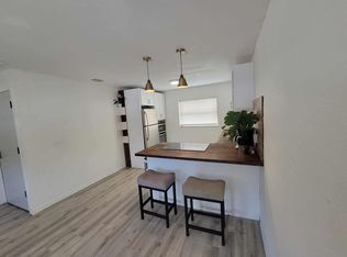 2039 45th St S #B, Saint Petersburg, FL 33711