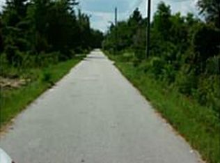 318 Tide St, Waveland, MS 39576