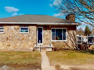 302 Conaway St, Barrackville, WV 26559