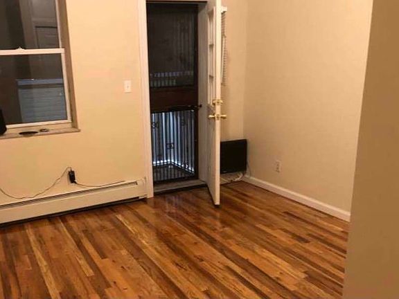 4th image of 1533 65th St #1