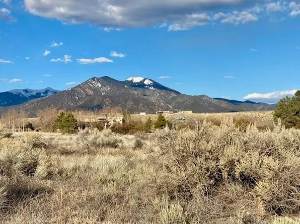 0 Villa Cielo Azul, Taos, NM 87571