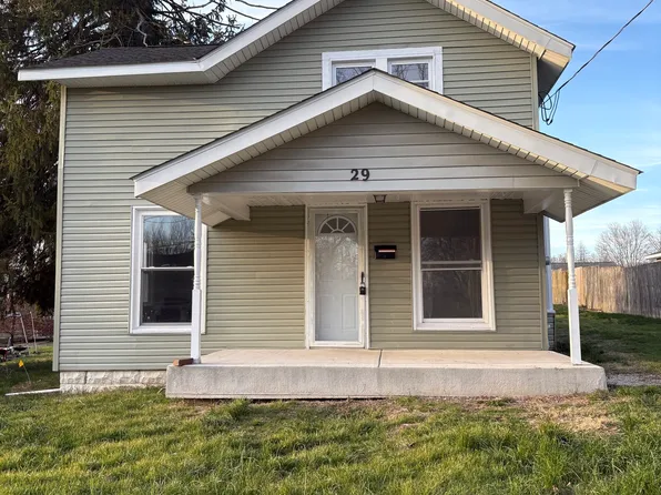 29 Beveridge St, Greencastle, IN 46135