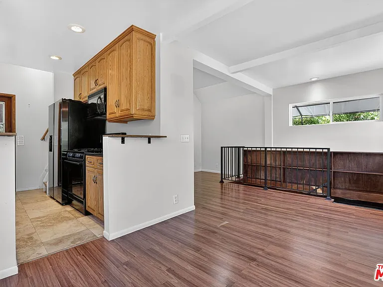21549 Summit Trl — Photo 6