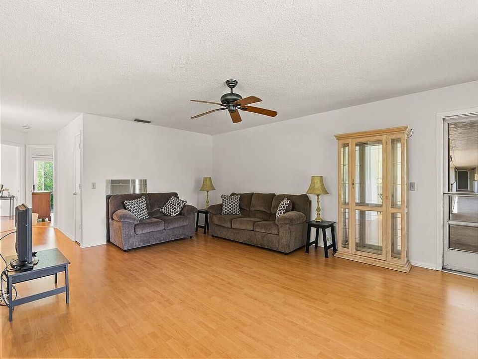 1st image of 23 Lake Vista 207 Trail W #207