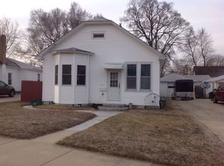 517 E Walnut St, Oglesby, IL 61348