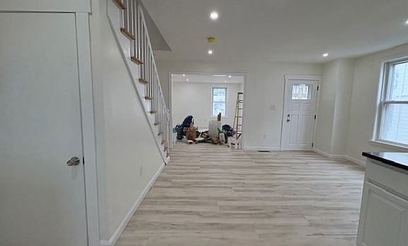 3rd image of 76 Crystal Cove Ave #76