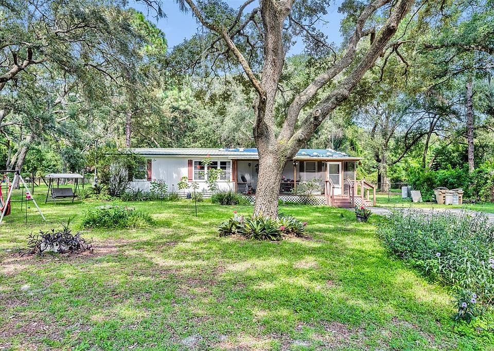 1st image of 21245 Evergreen Ct