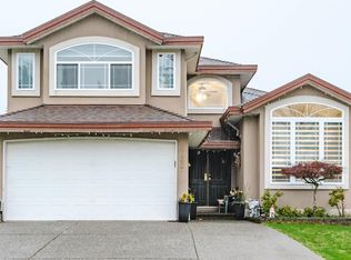 8733 162a St, Surrey, BC V4N 1B7