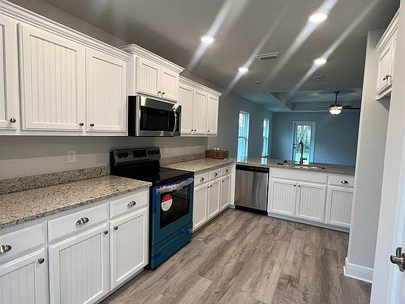 3rd image of 1723 Leigh Loop Lot 6C