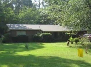 240 Driftwood Dr, Jacksons Gap, AL 36861