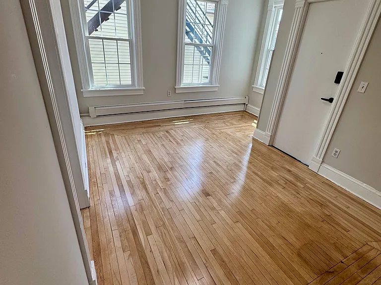 37 Seaview Ave #2 — Photo 9