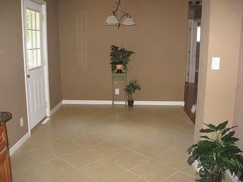 3rd image of 13232 Herrick Ave