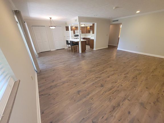 5th image of 3636 Taliluna Ave APT 223
