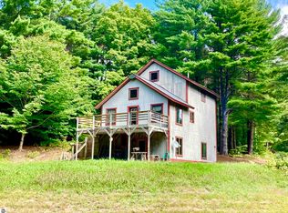 10388 S Maple City Rd, Maple City, MI 49664