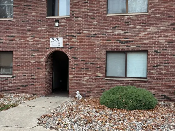 1901 Beck Dr #7, Urbana, IL 61801