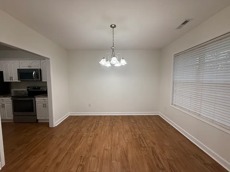 305 Gold Leaf Dr — Photo 9